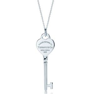 heart key pendant necklaces chain in silver